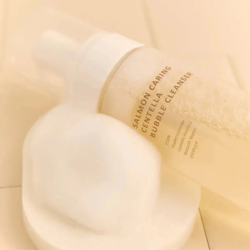 HEVEBLUE Salmon Caring Centella Bubble Cleanser at Casa de Ella Mexico