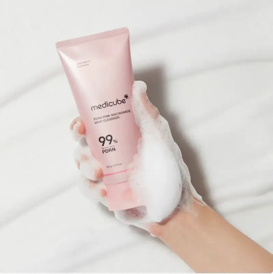 Medicube PDRN PINK NIACINAMIDE WHIP CLEANSER at Casa de Ella Mexico