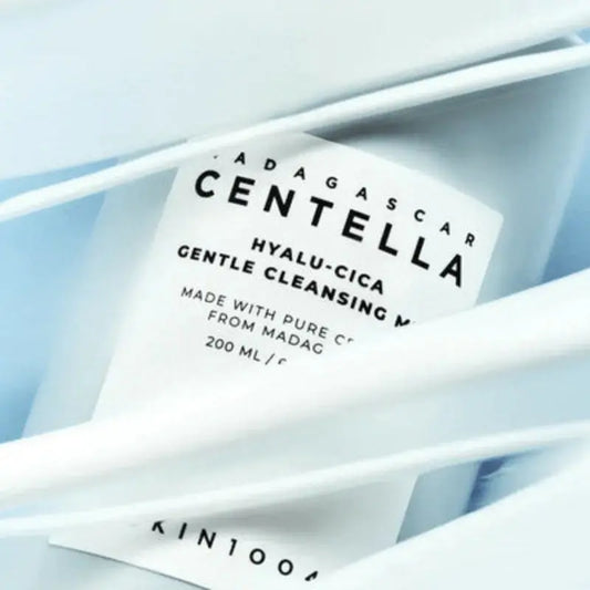 SKIN1004 Madagascar Centella Hyalu-Cica Gentle Cleansing Milk at Casa de Ella Mexico