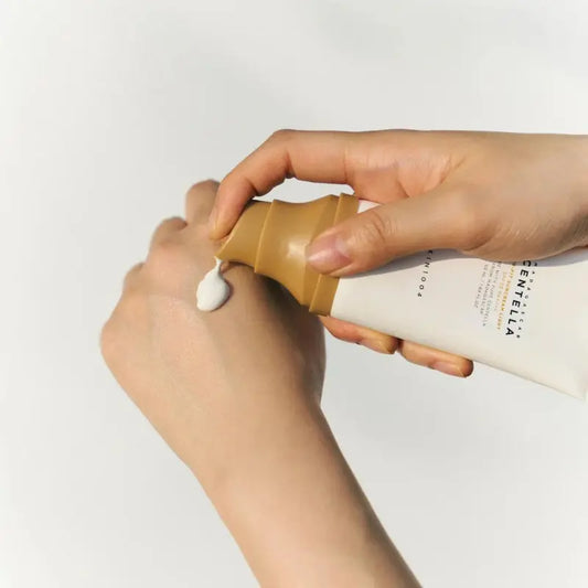 Skin1004 Madagascar Centella Air-Fit Suncream Light SPF30 @ Casa de Ella Mexico