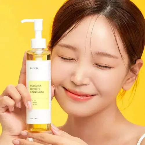 IUNIK Calendula Complete Cleansing Oil at Casa de Ella Mexico