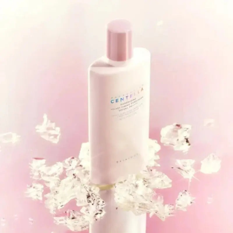 SKIN1004 Madagascar Centella Poremizing Velvet Finish Sunscreen at Casa de Ella Mexico