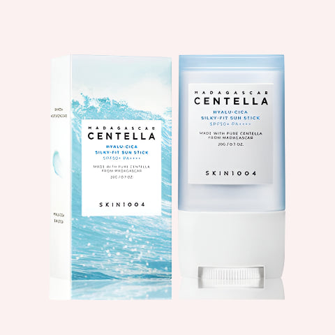 Skin1004 MADAGASCAR CENTELLA HYALU-CICA SILKY-FIT SUN STICK @ Casa de Ella MX 3