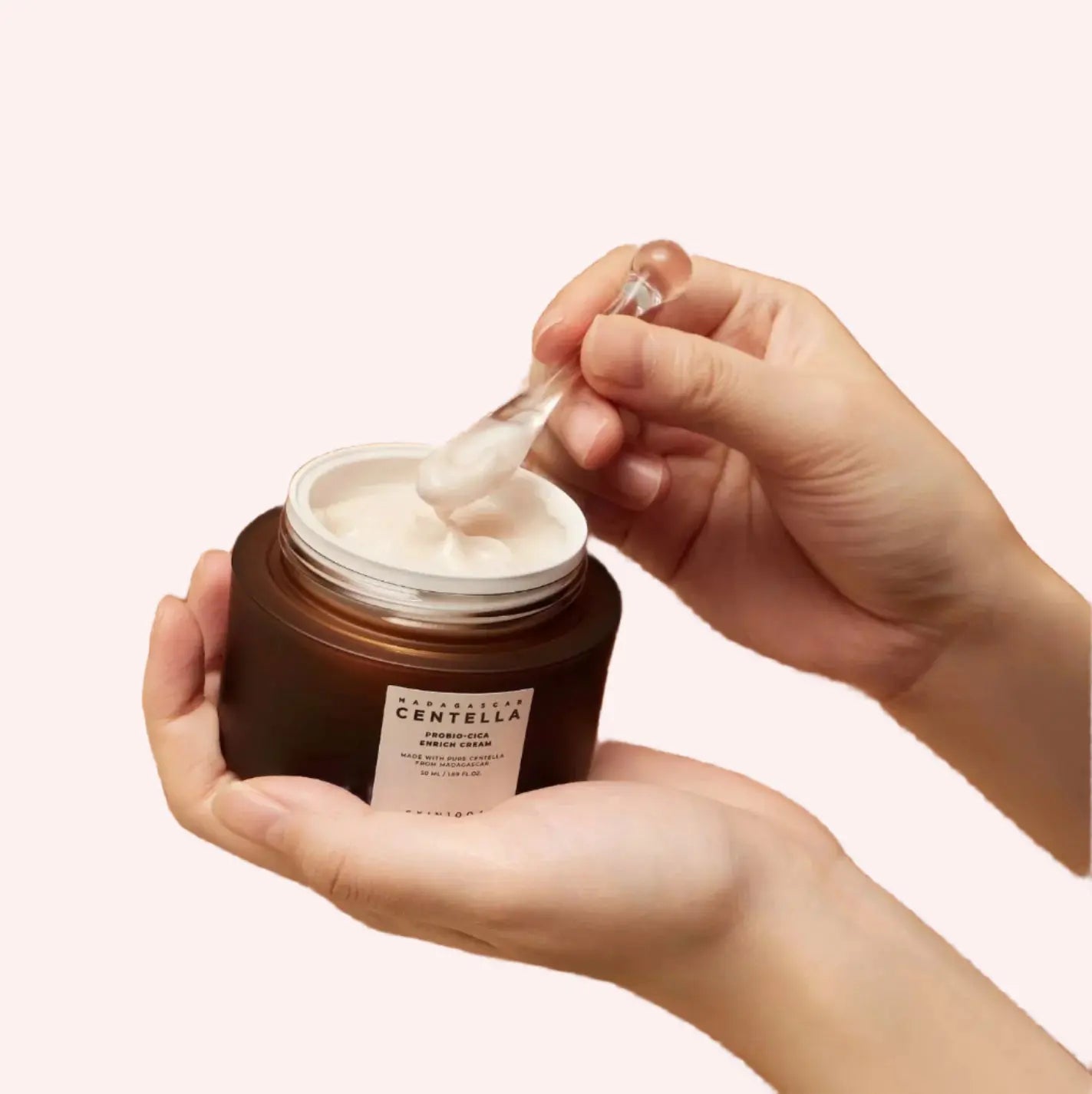 Skin1004 MADAGASCAR CENTELLA PROBIO-CICA ENRICH CREAM @ Casa de Ella MX 3